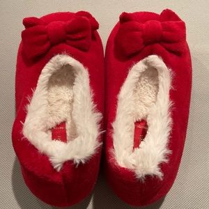 EUC Red Velvet Halluci Slippers